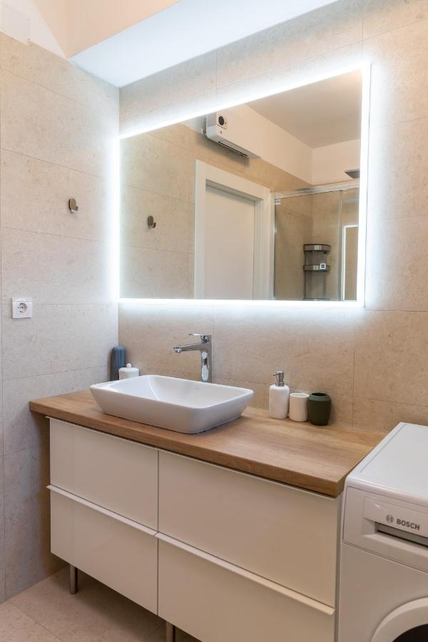 Pepper Penthouse - Luxurious Duplex Apartment, 50M From The Bacvice Sand Beach Split Zewnętrze zdjęcie
